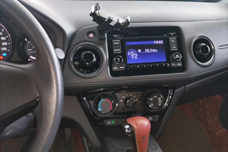 Used Honda XR-V 2015 1.5L LXi CVT Classic Edition Audio And AC Panel