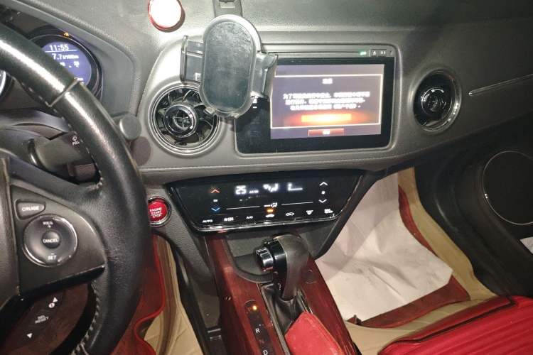 Used Honda XR-V 2015 1.8L VTi CVT Luxury Edition Audio And AC Panel