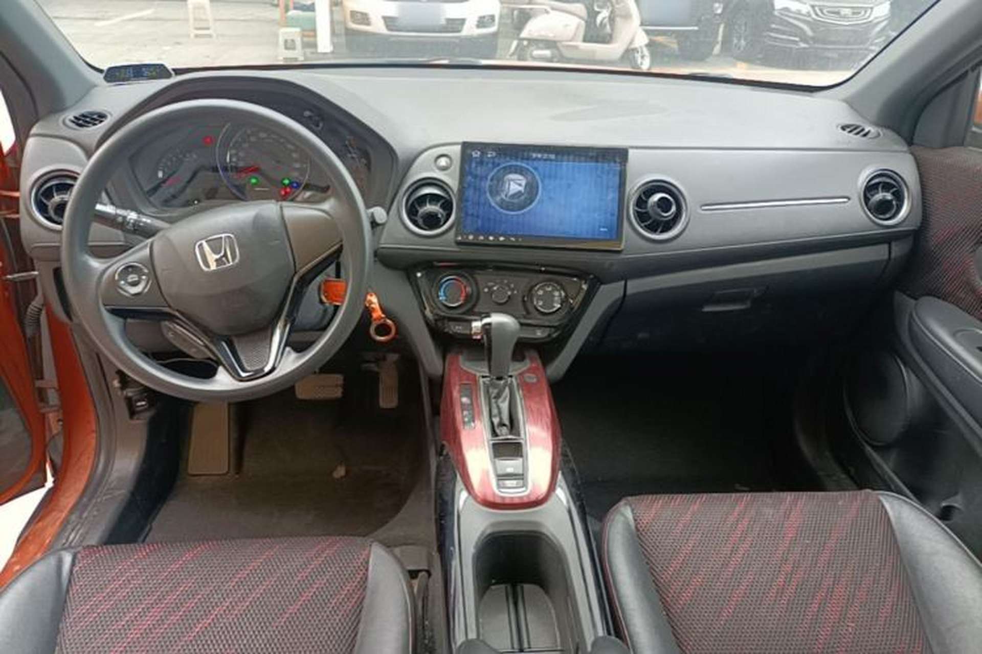 Used Honda XR-V 2015 1.8L EXi CVT Comfort Version Center Console