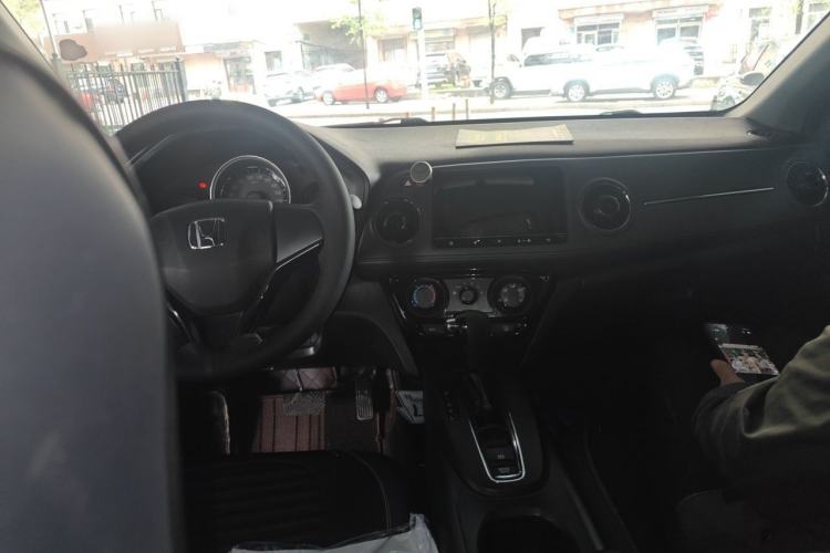 Used Honda XR-V 2015 1.5L LXi CVT Classic Edition Center Console