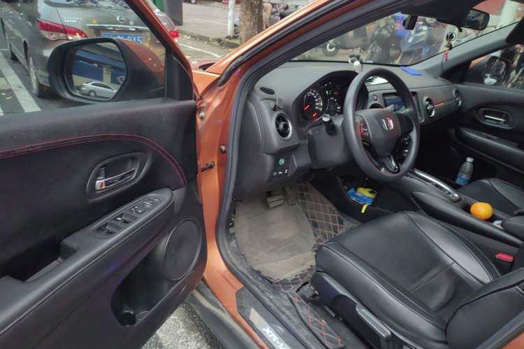 Used Honda XR-V 2015 1.5L LXi CVT Classic Edition Driver Seat