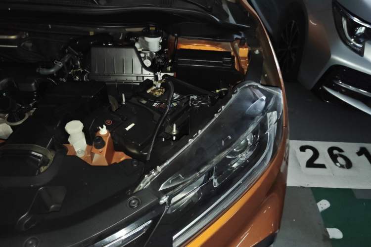 Used Honda XR-V 2015 1.8L EXi CVT Comfort Version Engine Bay Left