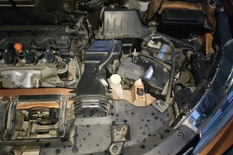 Used Honda XR-V 2015 1.8L VTi CVT Luxury Edition Engine Bay Left