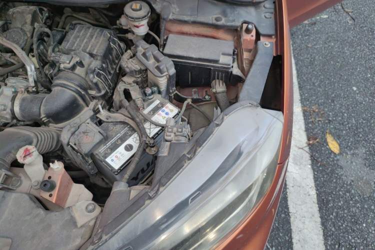 Used Honda XR-V 2015 1.5L LXi CVT Classic Edition Engine Bay Left