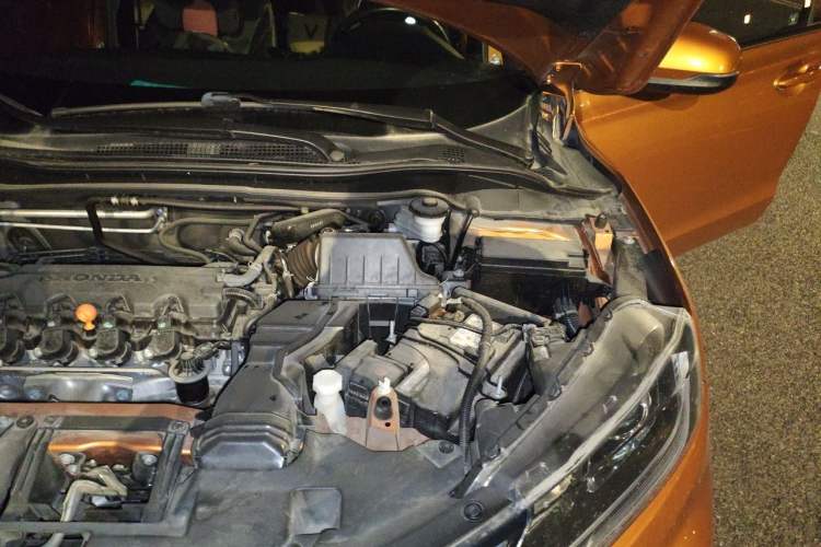 Used Honda XR-V 2015 1.8L VTi CVT Luxury Edition Engine Bay Left