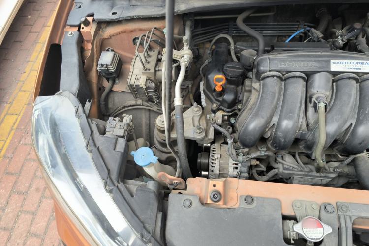 Used Honda XR-V 2015 1.5L LXi CVT Classic Edition Engine Bay Right