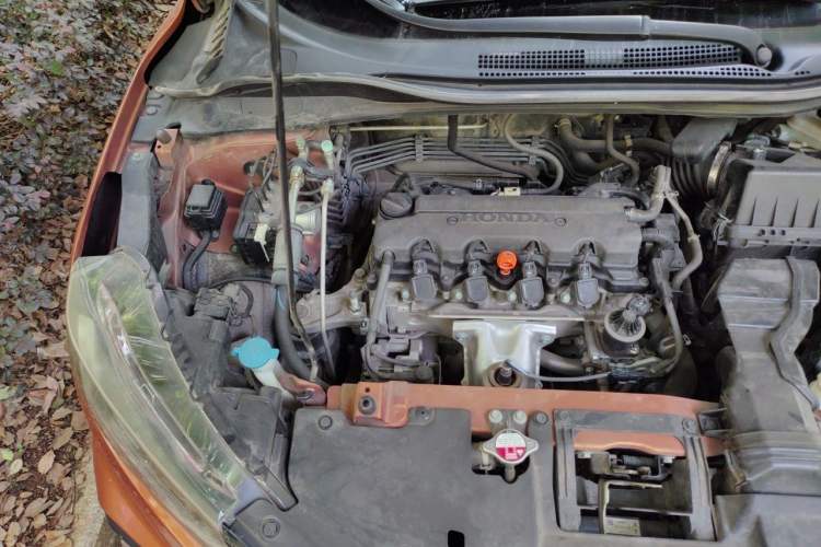Used Honda XR-V 2015 1.8L VTi CVT Luxury Edition Engine Bay Right