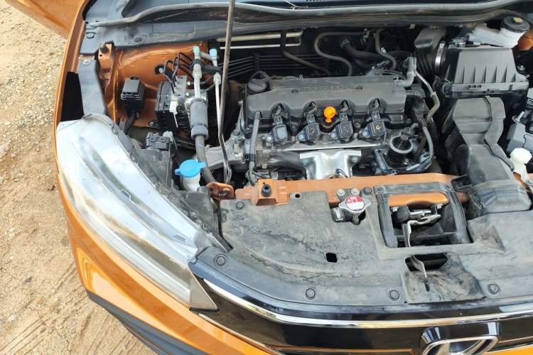 Used Honda XR-V 2015 1.8L EXi CVT Comfort Version Engine Bay Right