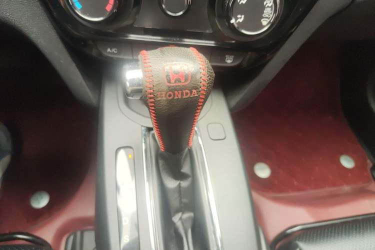 Used Honda XR-V 2015 1.5L LXi CVT Classic Edition Gear Lever