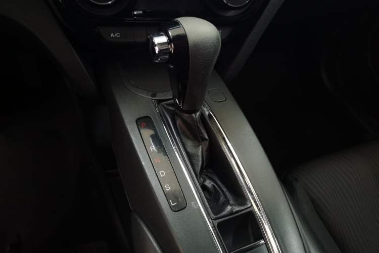 Used Honda XR-V 2015 1.5L LXi CVT Classic Edition Gear Lever