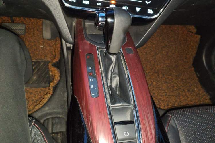 Used Honda XR-V 2015 1.8L VTi CVT Luxury Edition Gear Lever