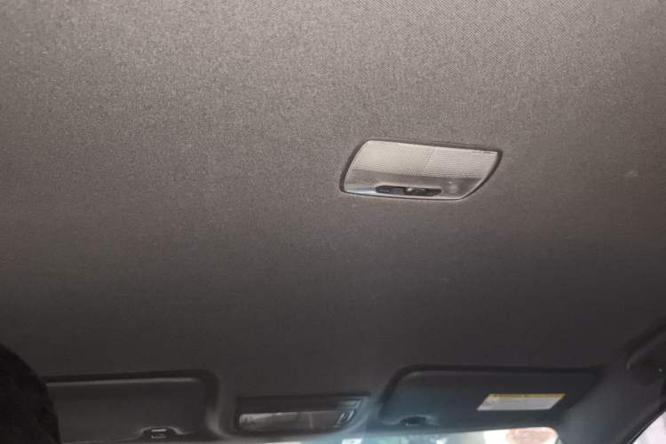 Used Honda XR-V 2015 1.5L LXi CVT Classic Edition Headliner