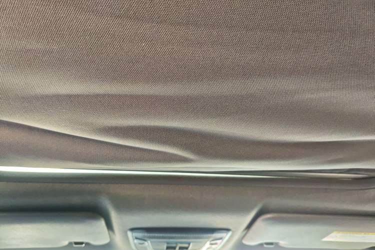 Used Honda XR-V 2015 1.8L EXi CVT Comfort Version Headliner