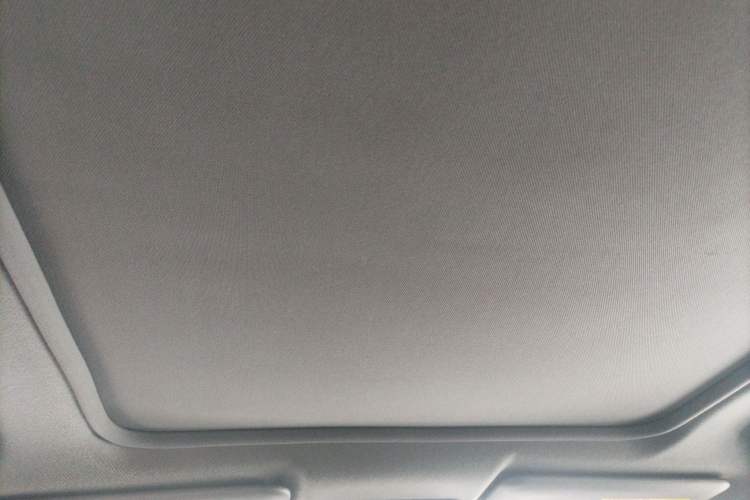 Used Honda XR-V 2015 1.8L EXi CVT Comfort Version Headliner