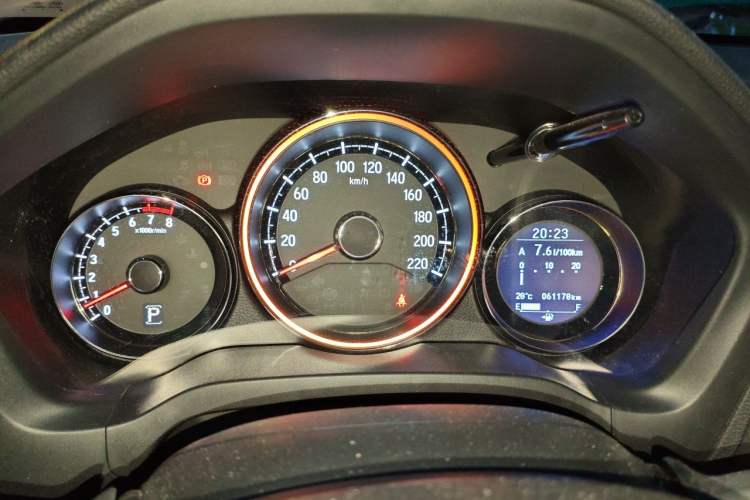 Used Honda XR-V 2015 1.8L VTi CVT Luxury Edition Instrument Cluster