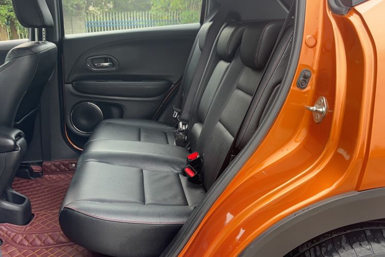 Used Honda XR-V 2015 1.8L VTi CVT Luxury Edition Interior 1
