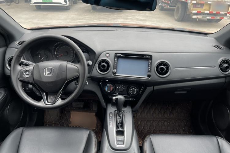 Used Honda XR-V 2015 1.5L LXi CVT Classic Edition Interior 1
