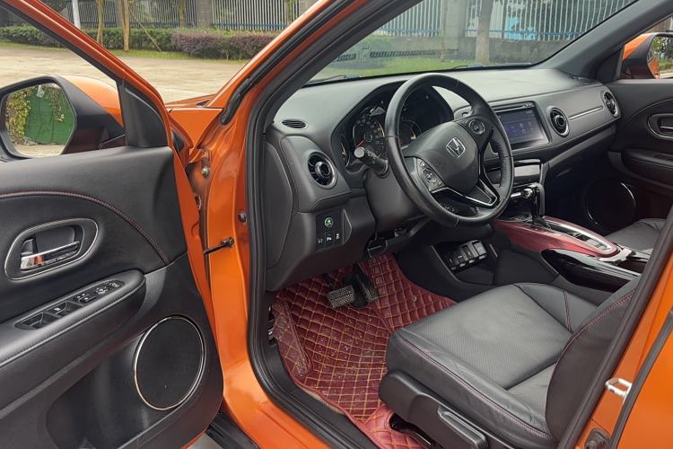 Used Honda XR-V 2015 1.8L VTi CVT Luxury Edition Interior 2