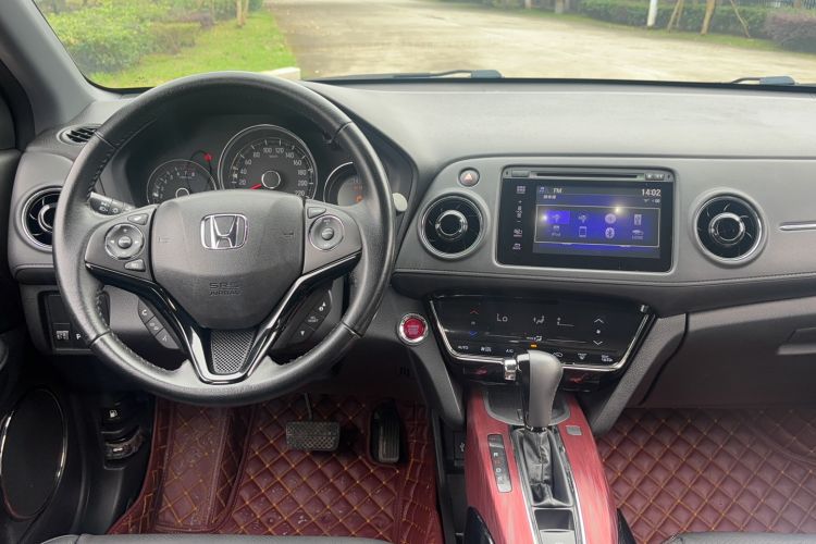 Used Honda XR-V 2015 1.8L VTi CVT Luxury Edition Interior 3