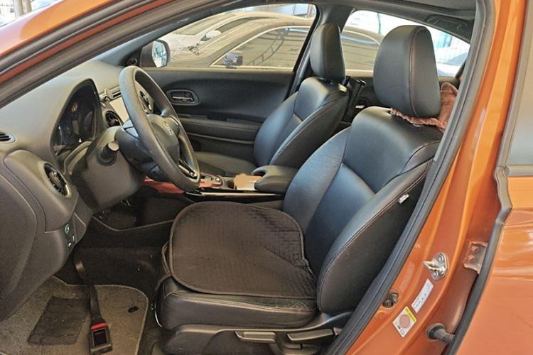 Used Honda XR-V 2015 1.8L EXi CVT Comfort Version Interior 4