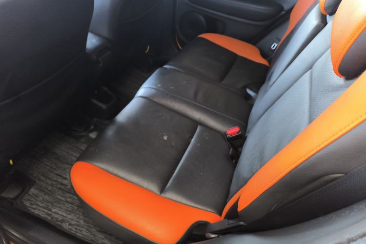 Used Honda XR-V 2015 1.8L EXi CVT Comfort Version Interior 4