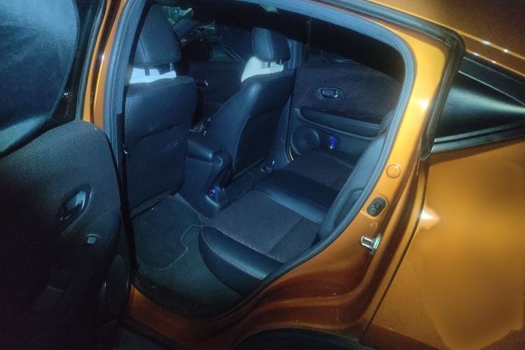 Used Honda XR-V 2015 1.8L EXi CVT Comfort Version Interior 4