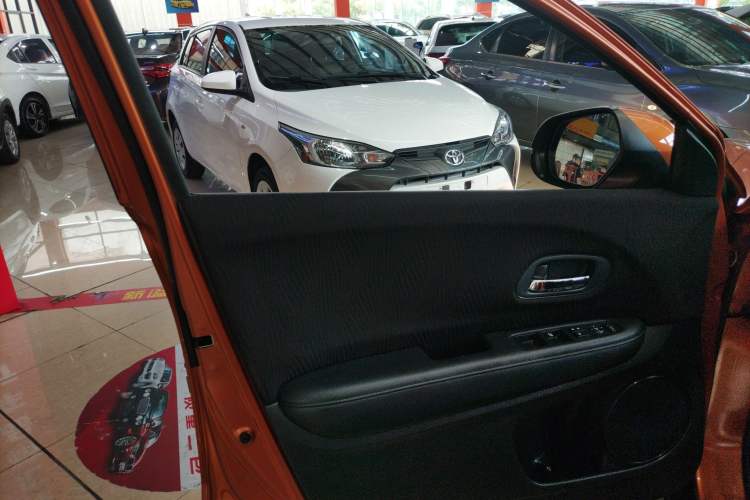 Used Honda XR-V 2015 1.5L LXi CVT Classic Edition Left Front Door Interior