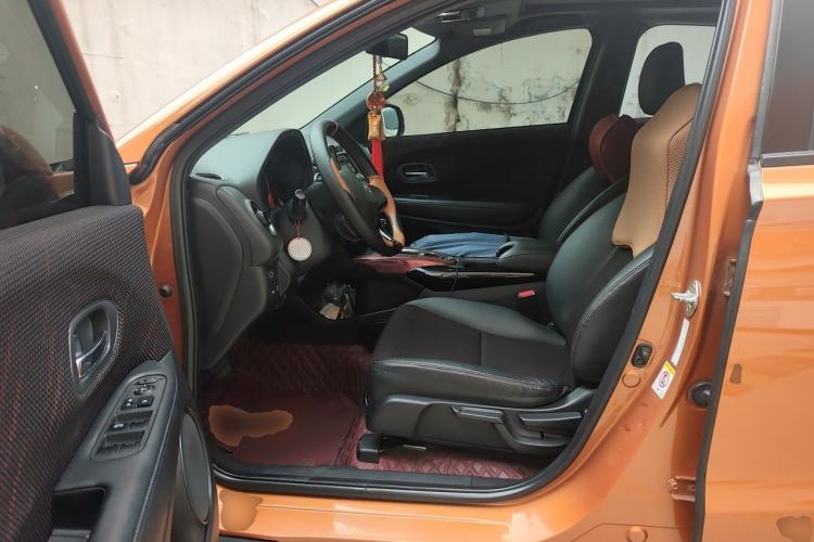 Used Honda XR-V 2015 1.8L EXi CVT Comfort Version Left Front Seat