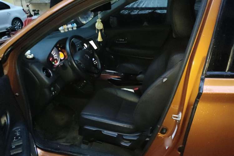 Used Honda XR-V 2015 1.8L VTi CVT Luxury Edition Left Front Seat