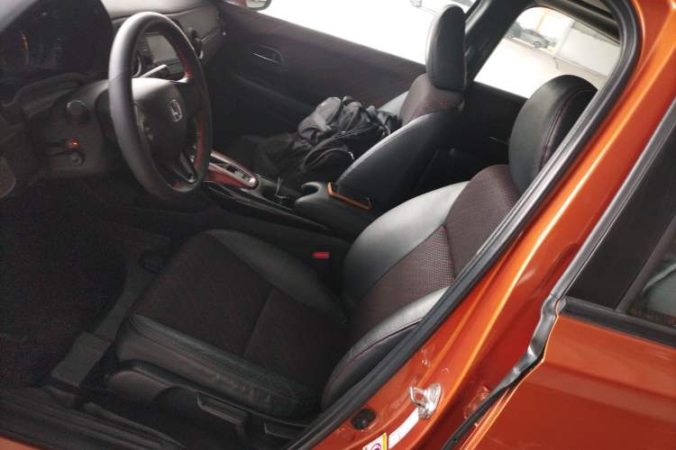 Used Honda XR-V 2015 1.8L EXi CVT Comfort Version Left Front Seat