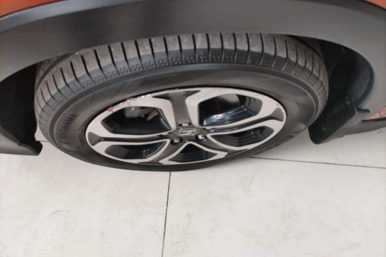 Used Honda XR-V 2015 1.8L EXi CVT Comfort Version Left Front Wheel Hub