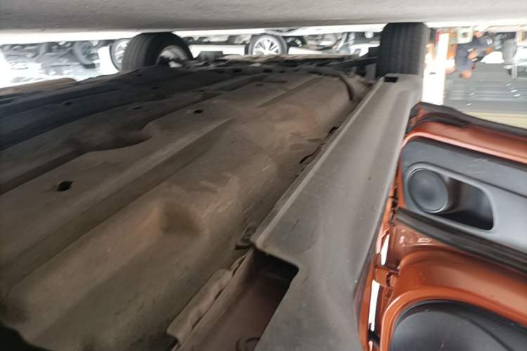 Used Honda XR-V 2015 1.8L EXi CVT Comfort Version Left Side Sill