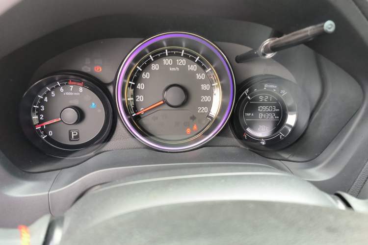 Used Honda XR-V 2015 1.5L LXi CVT Classic Edition Odometer Close Up
