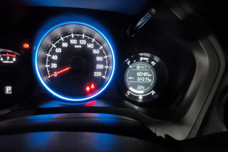 Used Honda XR-V 2015 1.8L EXi CVT Comfort Version Odometer Close Up