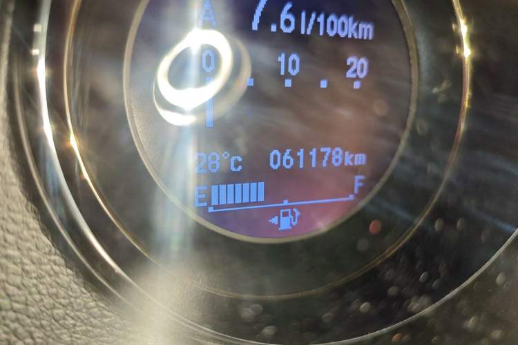 Used Honda XR-V 2015 1.8L VTi CVT Luxury Edition Odometer Close Up