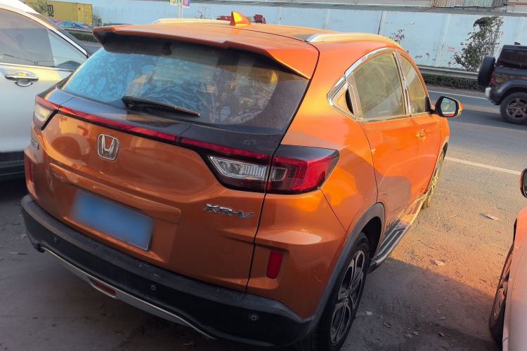 Used Honda XR-V 2015 1.8L VTi CVT Luxury Edition Rear Right 45 Deg