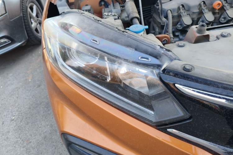 Used Honda XR-V 2015 1.8L VTi CVT Luxury Edition Right Front Headlight