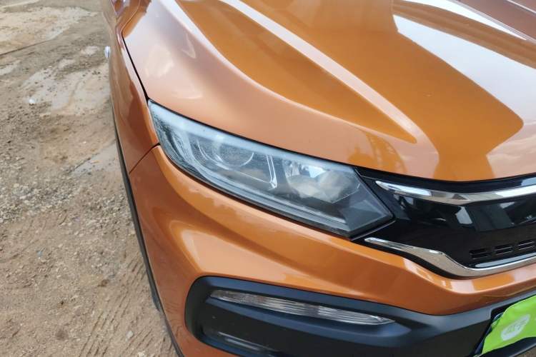 Used Honda XR-V 2015 1.8L EXi CVT Comfort Version Right Front Headlight