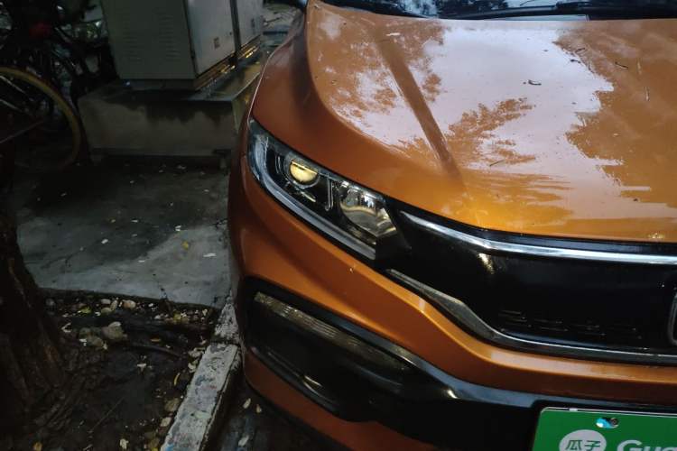 Used Honda XR-V 2015 1.8L VTi CVT Luxury Edition Right Front Headlight