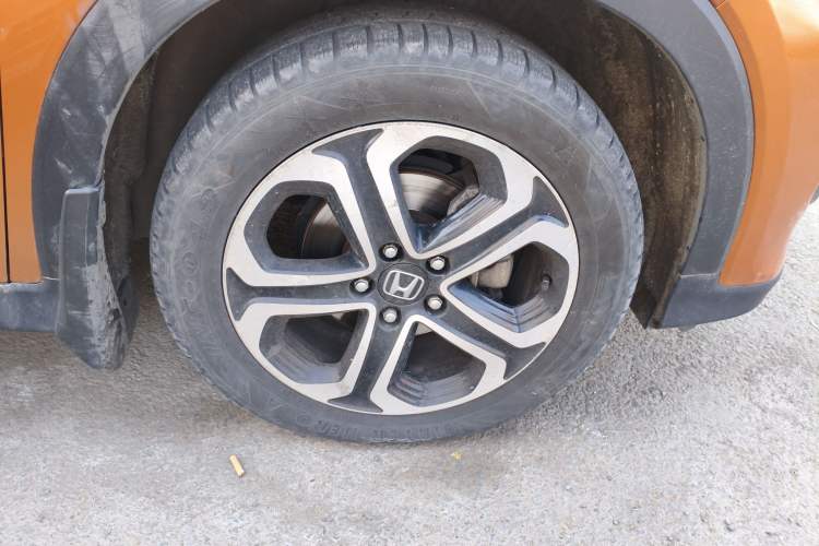 Used Honda XR-V 2015 1.8L VTi CVT Luxury Edition Right Front Wheel Hub