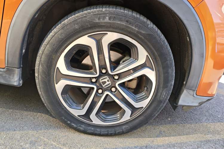 Used Honda XR-V 2015 1.8L EXi CVT Comfort Version Right Front Wheel Hub