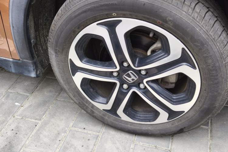 Used Honda XR-V 2015 1.8L EXi CVT Comfort Version Right Front Wheel Hub