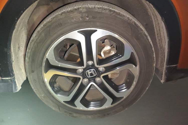 Used Honda XR-V 2015 1.8L VTi CVT Luxury Edition Right Front Wheel Hub