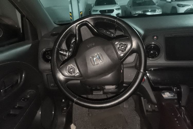 Used Honda XR-V 2015 1.8L VTi CVT Luxury Edition Steering Wheel