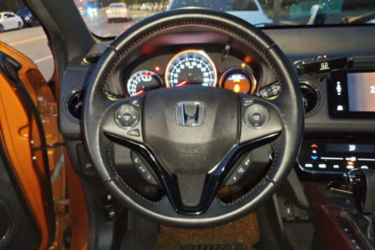 Used Honda XR-V 2015 1.8L VTi CVT Luxury Edition Steering Wheel