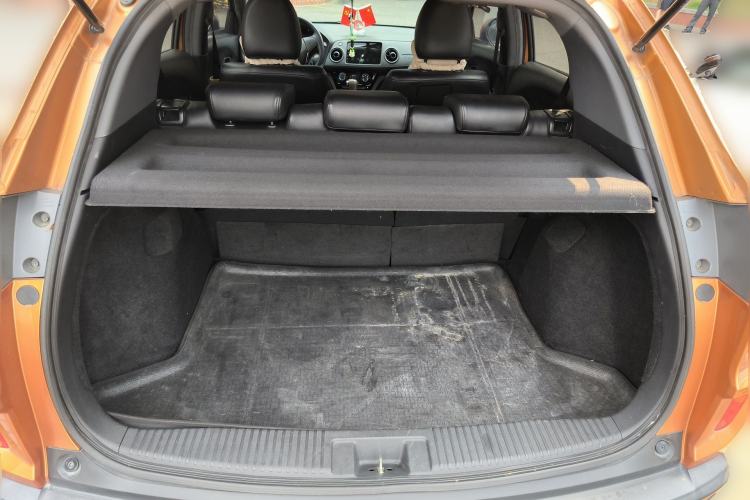 Used Honda XR-V 2015 1.5L LXi CVT Classic Edition Trunk