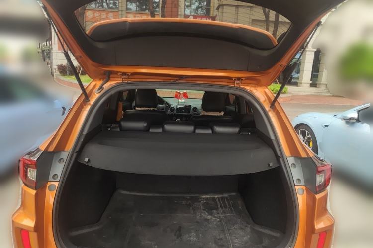 Used Honda XR-V 2015 1.5L LXi CVT Classic Edition Trunk
