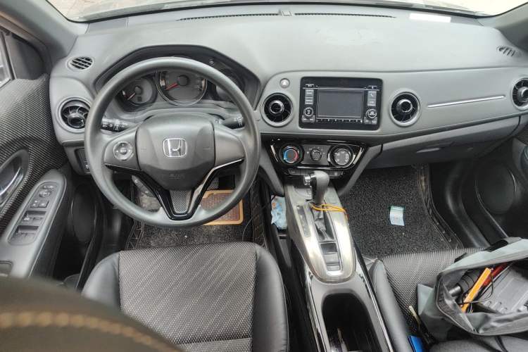 Used Honda XR-V 2015 1.8L EXi CVT Comfort Version Center Console