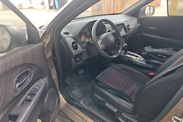Used Honda XR-V 2015 1.8L EXi CVT Comfort Version Driver Seat