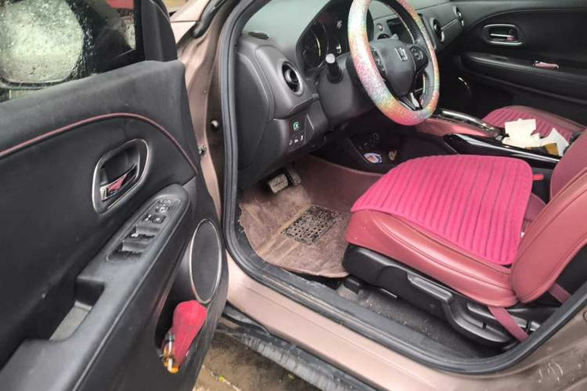 Used Honda XR-V 2015 1.8L VTi CVT Luxury Edition Driver Seat